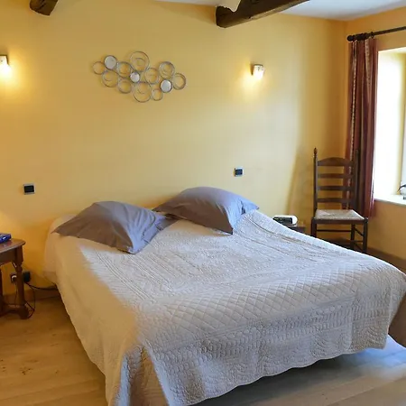 Stylish Holiday In Han Sur Lesse With Terrace Han-sur-Lesse