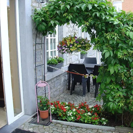 Stylish Holiday In Han Sur Lesse With Terrace Nyaraló Han-sur-Lesse