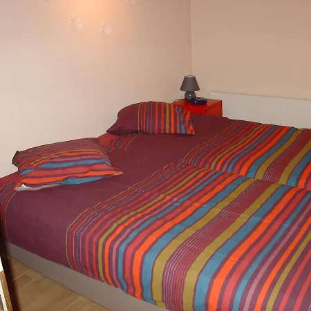 Nyaraló Stylish Holiday In Han Sur Lesse With Terrace *
